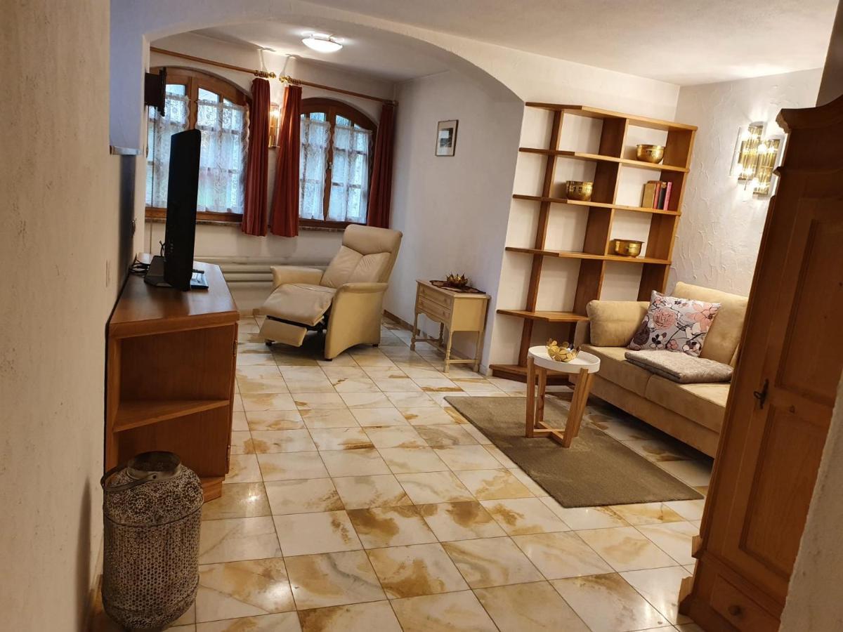 Villa Bezauberndes Haus Fuer Erholsame Ferien Im Puschlav Campascio Esterno foto